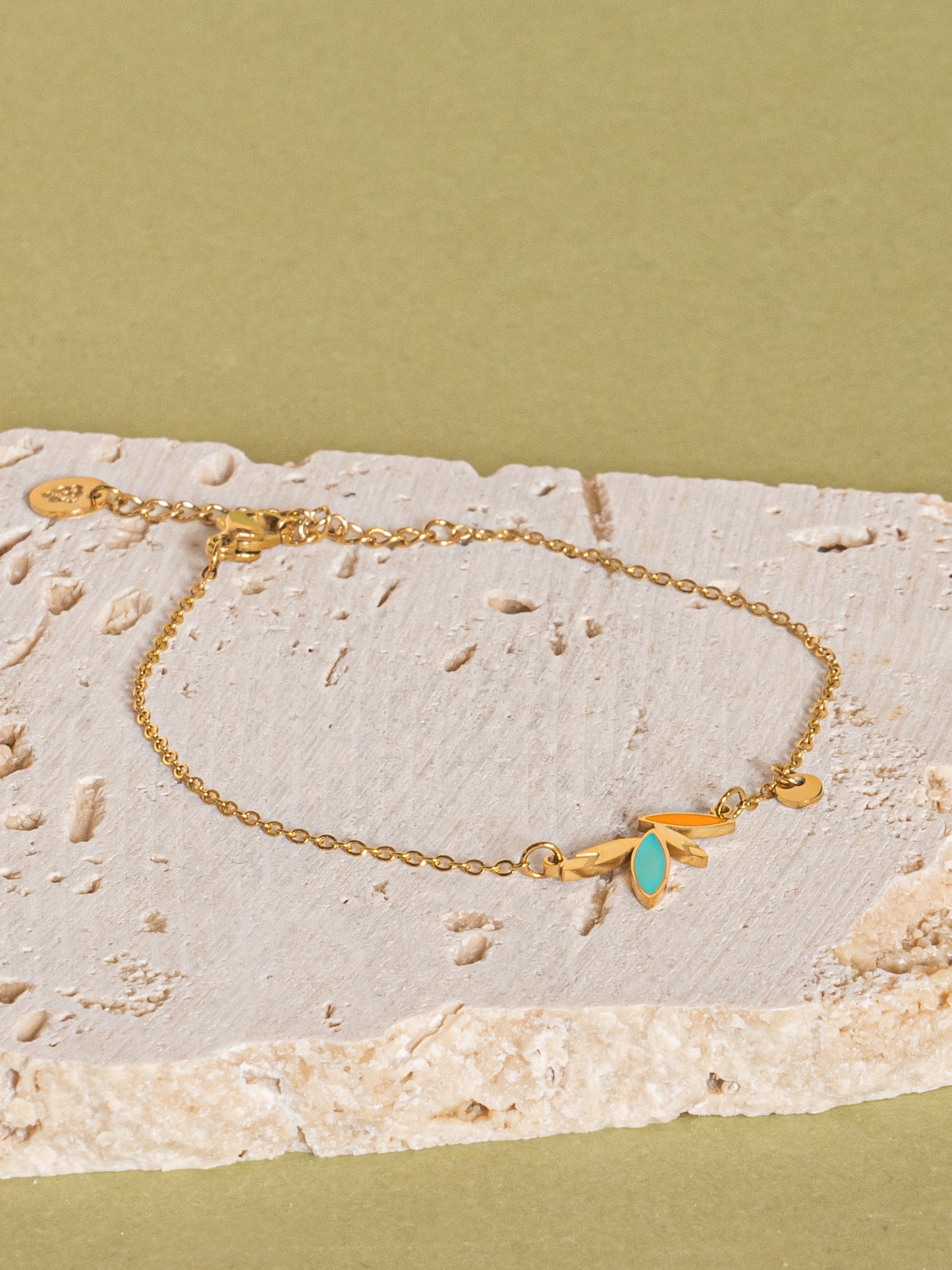 Yoni leaves bracelet