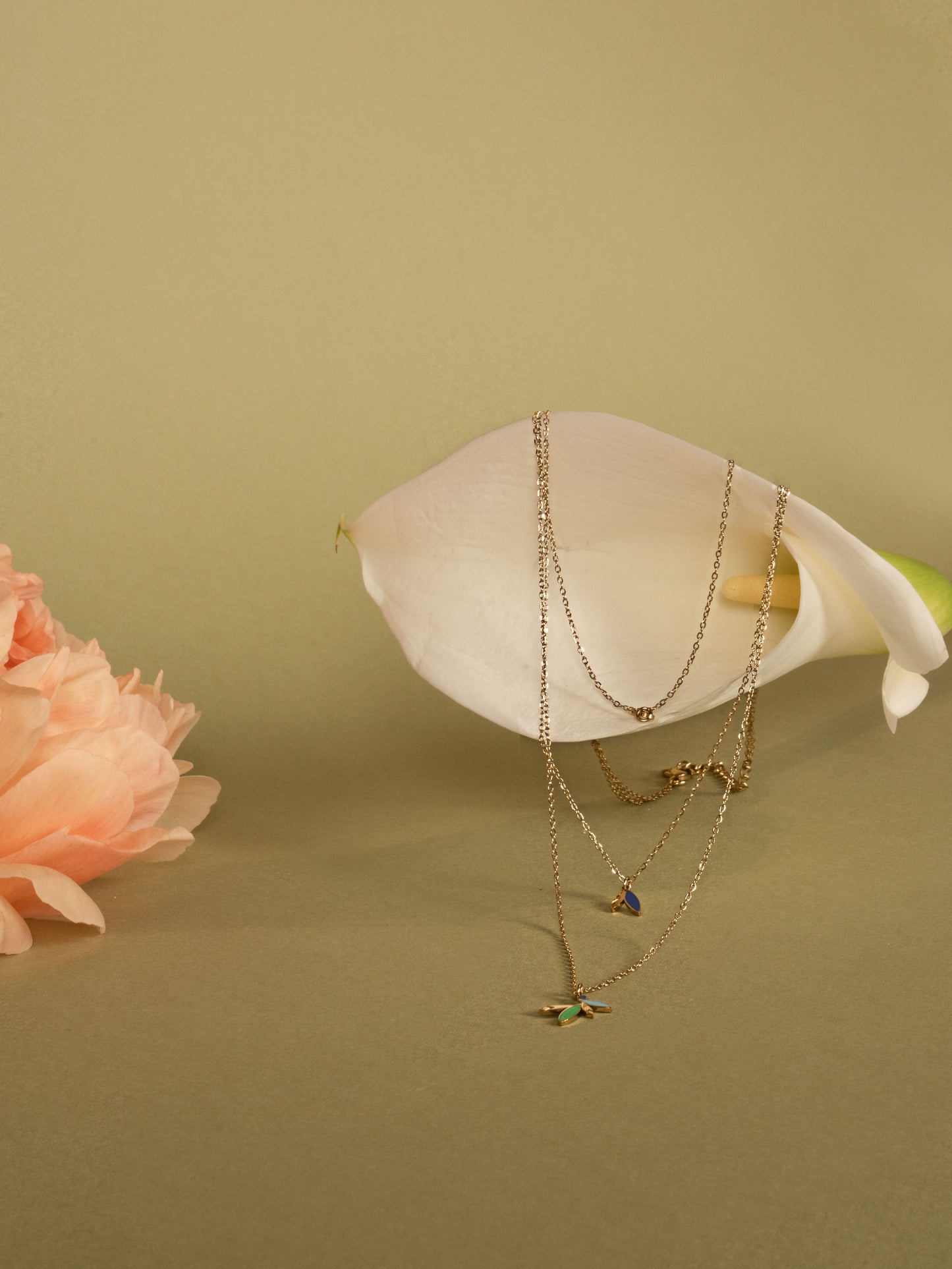 Triple Necklace leaves Iria