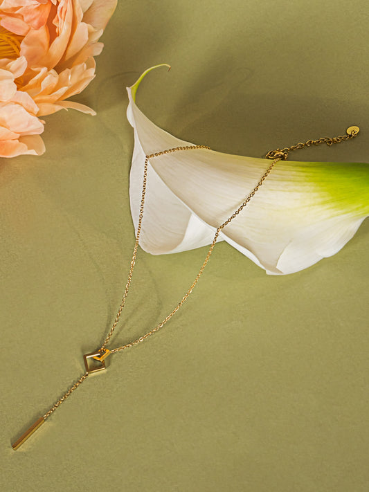 Lali square necklace