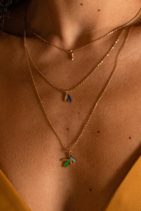 Triple Necklace leaves Iria 