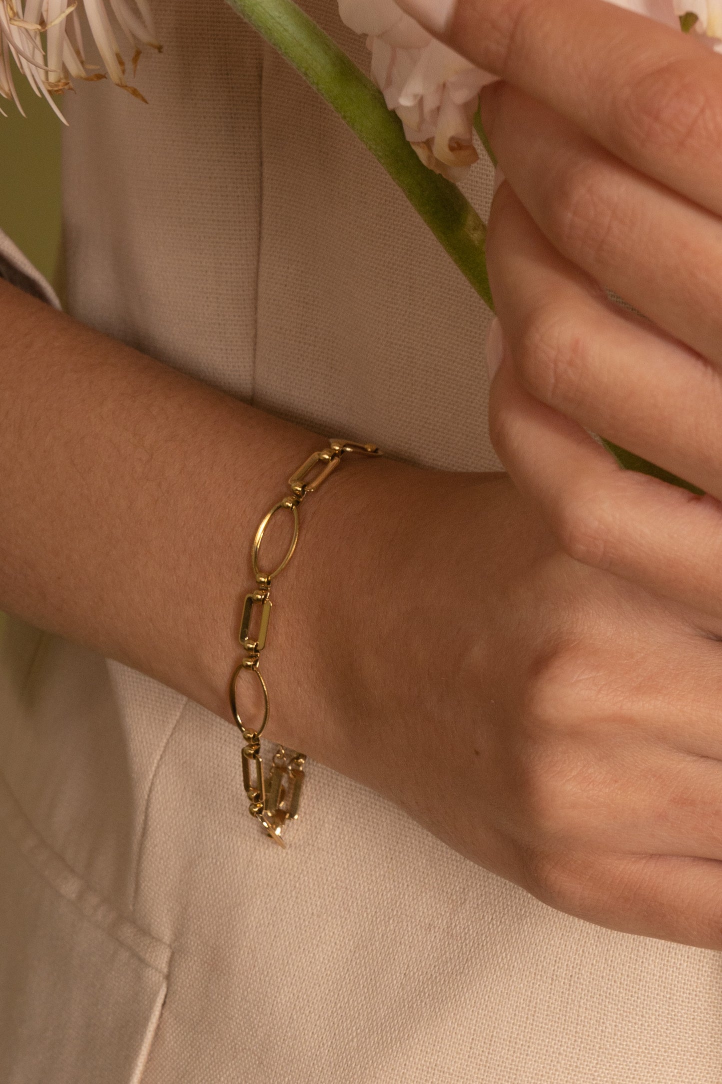 IFE square and round chains bracelet